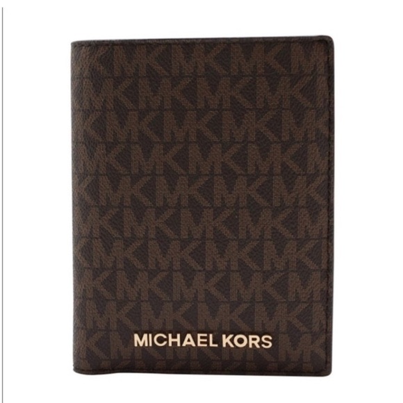 Michael Kors jet set passport wallet - Picture 1 of 7